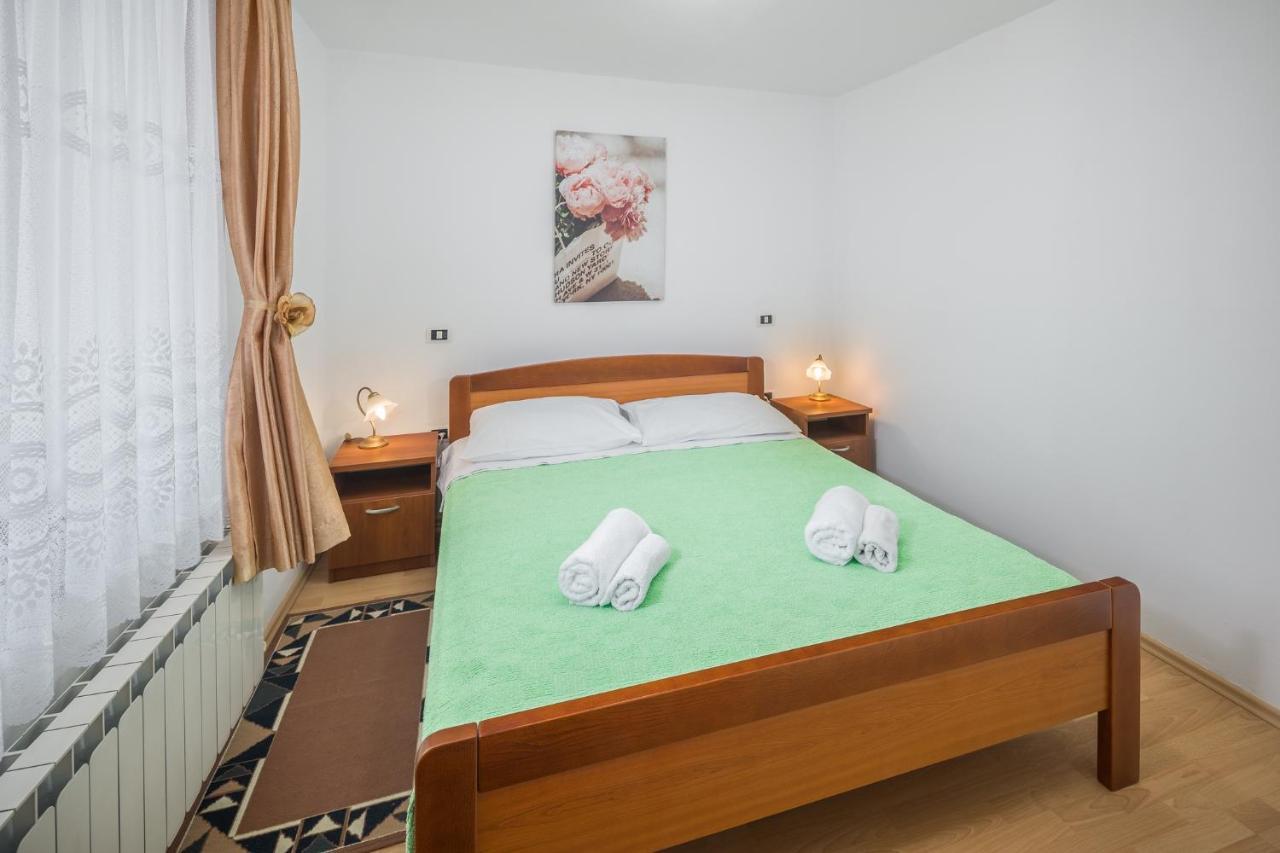 Apartments By The Sea Zambratija, Umag - 2557 Eksteriør billede