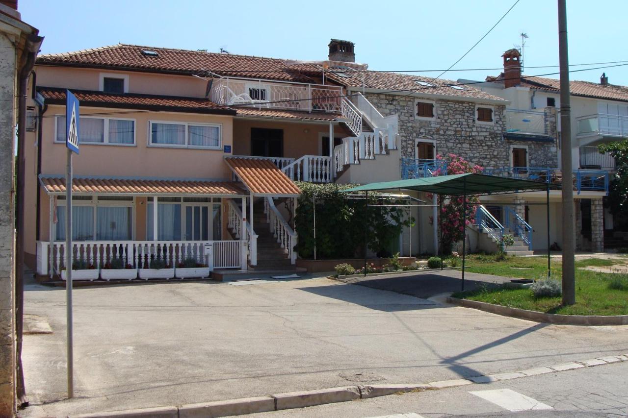 Apartments By The Sea Zambratija, Umag - 2557 Eksteriør billede